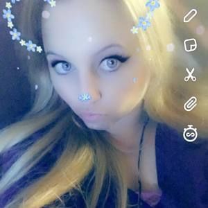 Meet your Posher, Faryn